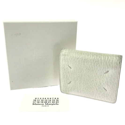 【現状渡し品】【メンズ】 MAISON MARGIELA メゾン マルジェラ FOUR STITCHES BI-FOLD WALLET S56UI0140 P4455 フォーステッチ バイフォールド ウォレット 二つ折り財布 181-261013-na-21-tagh カラー：ホワイト 万代Net店