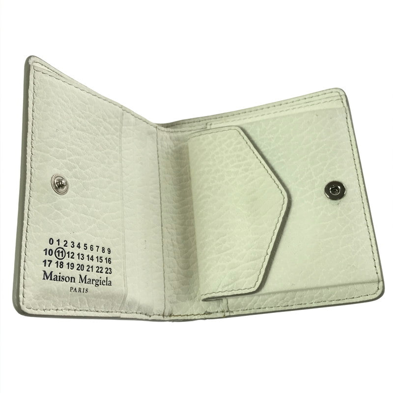 【現状渡し品】【メンズ】 MAISON MARGIELA メゾン マルジェラ FOUR STITCHES BI-FOLD WALLET S56UI0140 P4455 フォーステッチ バイフォールド ウォレット 二つ折り財布 181-261013-na-21-tagh カラー：ホワイト 万代Net店
