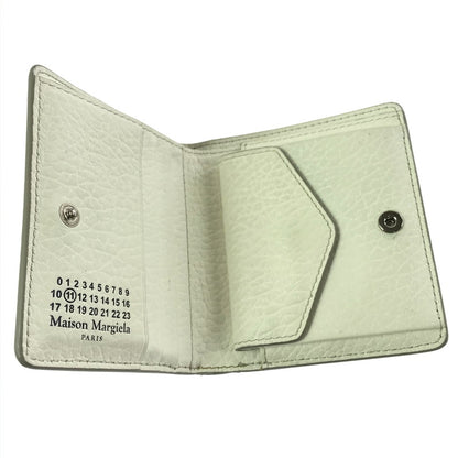 【現状渡し品】【メンズ】 MAISON MARGIELA メゾン マルジェラ FOUR STITCHES BI-FOLD WALLET S56UI0140 P4455 フォーステッチ バイフォールド ウォレット 二つ折り財布 181-261013-na-21-tagh カラー：ホワイト 万代Net店