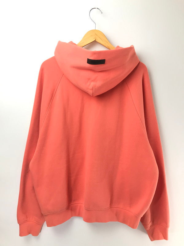 【中古品】【メンズ】 FOG ESSENTIALS フィアオブゴッド エッセンシャルズ FRONT LOGO SWEAT HOODIE フロントロゴ スウェット フーディー パーカー 142-260919-na-17-tagh サイズ：M カラー：コーラル 万代Net店