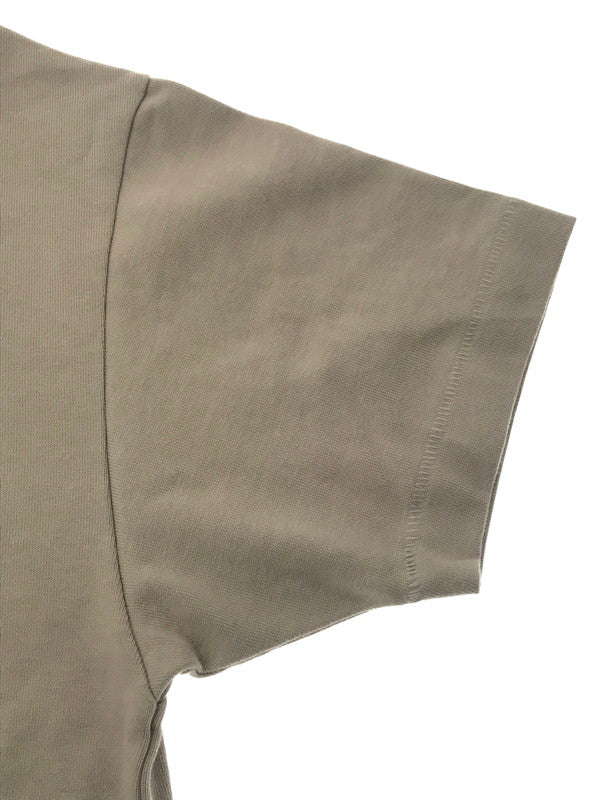 【中古品】【メンズ】 FOG ESSENTIALS フィアオブゴッド エッセンシャルズ LOGO PRINT TEE ロゴ プリント Tシャツ 半袖Tシャツ 142-260919-na-01-tagh サイズ：XXS カラー：ベージュ系 万代Net店