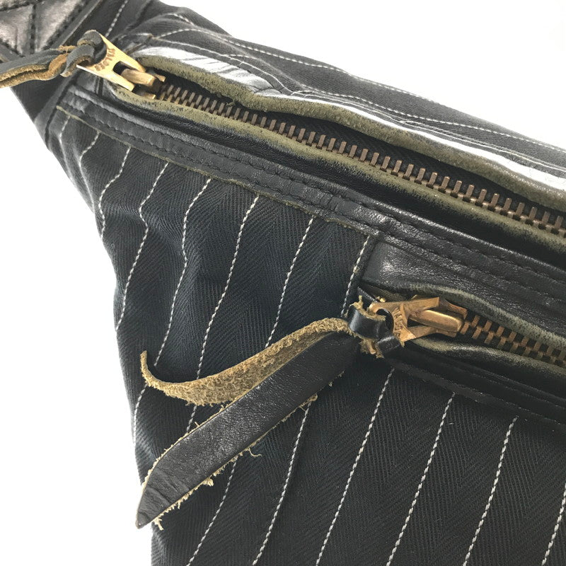 【現状渡し品】【メンズ】 TROPHY CLOTHING トロフィークロージング BODY BAG ボディバッグ カバン 188-261017-na-07-tagh カラー：ネイビー 万代Net店