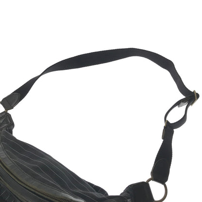 【現状渡し品】【メンズ】 TROPHY CLOTHING トロフィークロージング BODY BAG ボディバッグ カバン 188-261017-na-07-tagh カラー：ネイビー 万代Net店