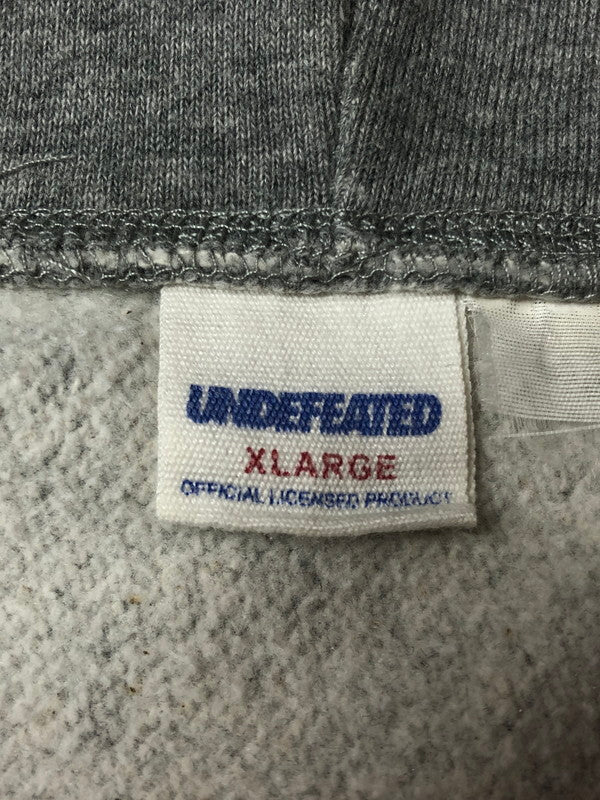 【中古品】【メンズ】 UNDEFEATED アンディフィーテッド LOGO PRINT HOODED SWEATSHIRT 191077010007 ロゴ プリント フーディー スウェットシャツ トレーナー 142-261001-na-15-tagh サイズ：XL カラー：グレー 万代Net店