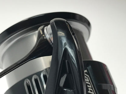 【中古品】 SHIMANO シマノ 19 VANQUISH 4000MHG 03962 19 ヴァンキッシュ スピニングリール 釣り 釣り具等 134-260928-na-27-tagh 万代Net店