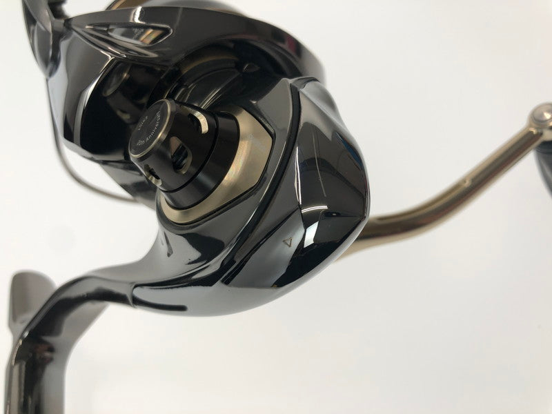 【中古美品】 DAIWA ダイワ EXIST LT4000-XH イグジスト LT4000-XH 20th Anniversary スピニングリール 釣り 釣り具等 134-260923-rt-04-tagh 万代Net店