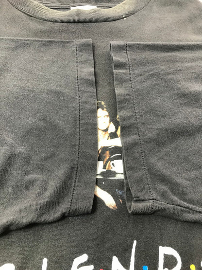 【中古美品】【メンズ】 SAINT MICHAEL セント マイケル × FRIENDS フレンズ 25SS FRD S/S TEE CHARCOAL SM-HR8-0000-C56 ショートスリーブ Tシャツ トップス 142-260924-rt-05-tagh サイズ：XXL カラー：チャコール 万代Net店