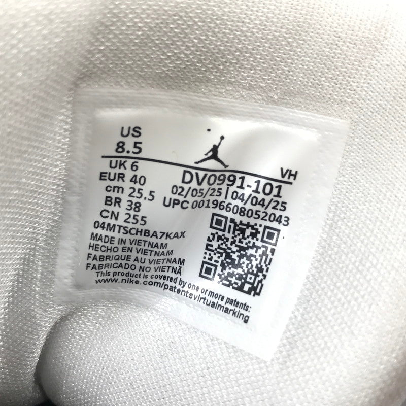 【中古美品】【レディース】 NIKE ナイキ WMNS AIR JORDAN 1 MID DV0991-101 ウィメンズ エアジョーダン 1 ミッド スニーカー 靴 166-260925-na-35-tagh サイズ：25.5cm US 8.5 カラー：WHITE/BLACK-WHITE 万代Net店