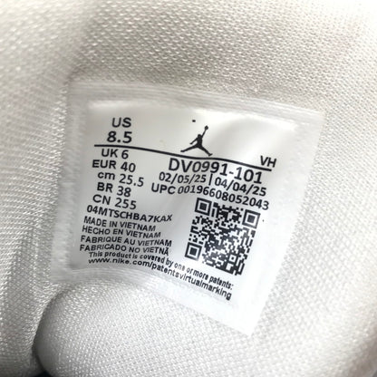 【中古美品】【レディース】 NIKE ナイキ WMNS AIR JORDAN 1 MID DV0991-101 ウィメンズ エアジョーダン 1 ミッド スニーカー 靴 166-260925-na-35-tagh サイズ：25.5cm US 8.5 カラー：WHITE/BLACK-WHITE 万代Net店