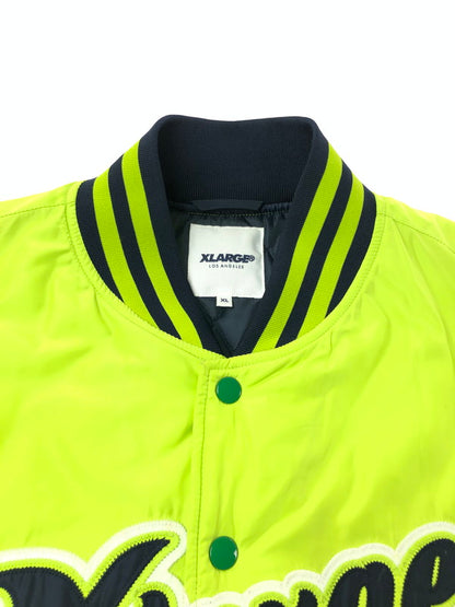 【中古品】【メンズ】 XLARGE エクストララージ SCRIPT LOGO VARSITY PUFF JACKET 01183510 スクリプト ロゴ バーシティー ジャケット アウター 142-260930-rt-11-tagh サイズ：XL カラー：ライム 万代Net店