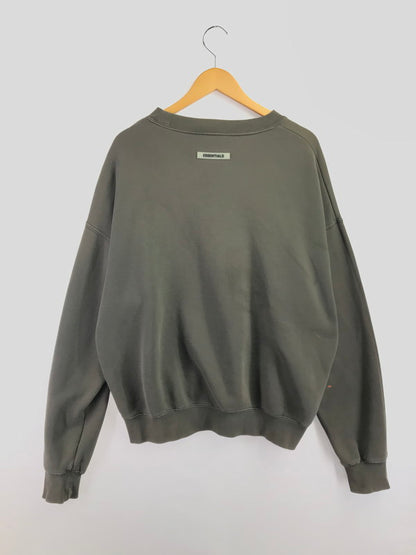 【中古品】【メンズ】 ESSENTIALS FEAR OF GOD エッセンシャルズ フィア オブ ゴッド CREW NECK SWEATSHIRT クルーネック スウェット シャツ トレーナー 142-260924-rt-11-tagh サイズ：S カラー：カーキ 万代Net店