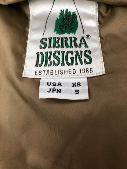 【中古品】【メンズ】 SIERRA DESIGNS シェラデザイン HOODED DOWN SIERRA JACKET 7951 フーデッド ダウン シエラ ジャケット アウター 144-260930-rt-10-tagh サイズ：S カラー：グリーン/ベージュ 万代Net店