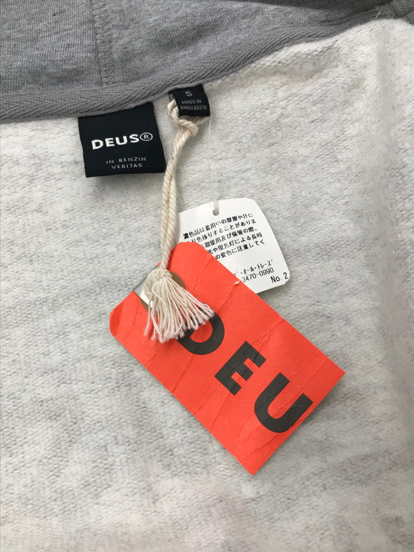 【中古美品】【メンズ】 DEUS EX MACHINA デウスエクスマキナ TOWN ZIP HOODIE タウン ジップ フーディー パーカー 145-261005-na-37-tagh サイズ：S カラー：グレー 万代Net店