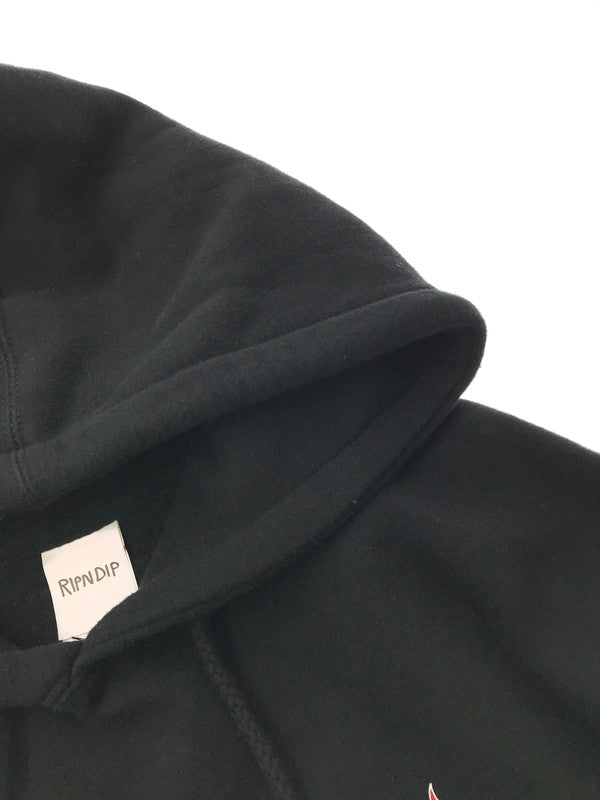 【中古品】【メンズ】 RIPNDIP リップンディップ IGNITE HOODIE イグナイト フーディー プルオーバーパーカー 142-261005-na-40-tagh サイズ：M カラー：ブラック 万代Net店