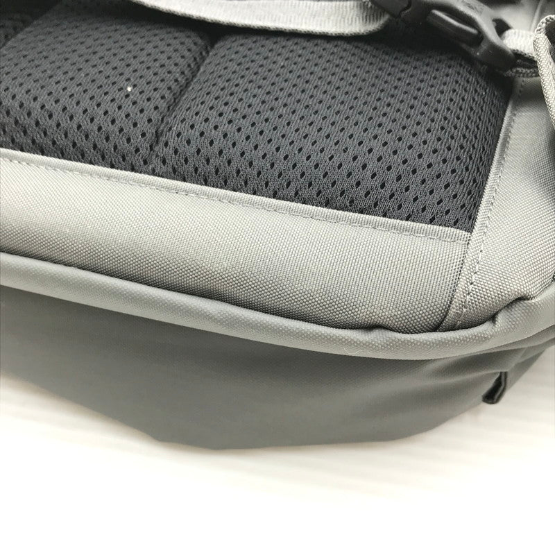 【中古品】【メンズ】 KARRIMOR カリマー 501080 HIGHLANDS 22 ハイランズ 22 バックパック リュック カバン 188-261019-na-02-tagh カラー：グレー 万代Net店