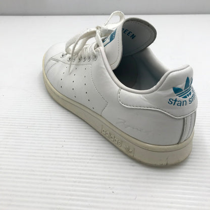 【中古品】【メンズ】 ADIDAS アディダス × KYNE キネ STAN SMITH WHITE BLUE GX7690 スタン スミス スニーカー 靴 161-260926-rt-06-tagh サイズ：27.5cm US9 1/2 カラー：ホワイト/ブルー 万代Net店