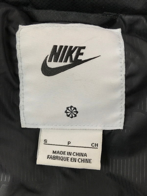 【中古品】【メンズ】 NIKE ナイキ PRIMALOFT MEN'S WATER-REPELLENT PUFFER VEST FB7374-010 プリマロフト メンズ パファーベスト 148-261002-rt-30-tagh サイズ：S カラー：ブラック 万代Net店