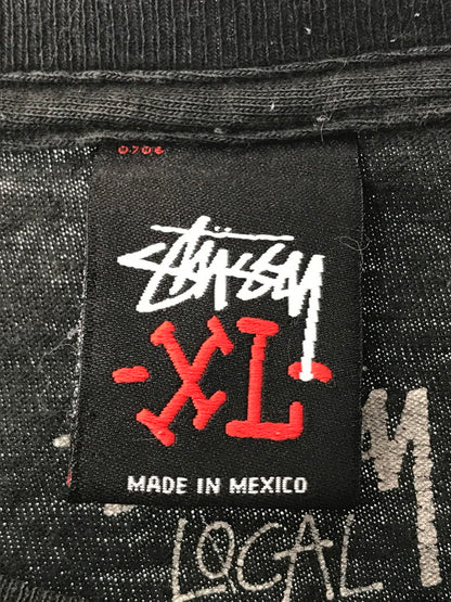【現状渡し品】【メンズ】 STUSSY ステューシー 30ANNIVERSARY WORLD TOUR S/S T-SHIRT 30周年アニバーサリー ワールド ツアー ショートスリーブ Tシャツ トップス 142-261002-rt-34-tagh サイズ：XL カラー：ブラック 万代Net店