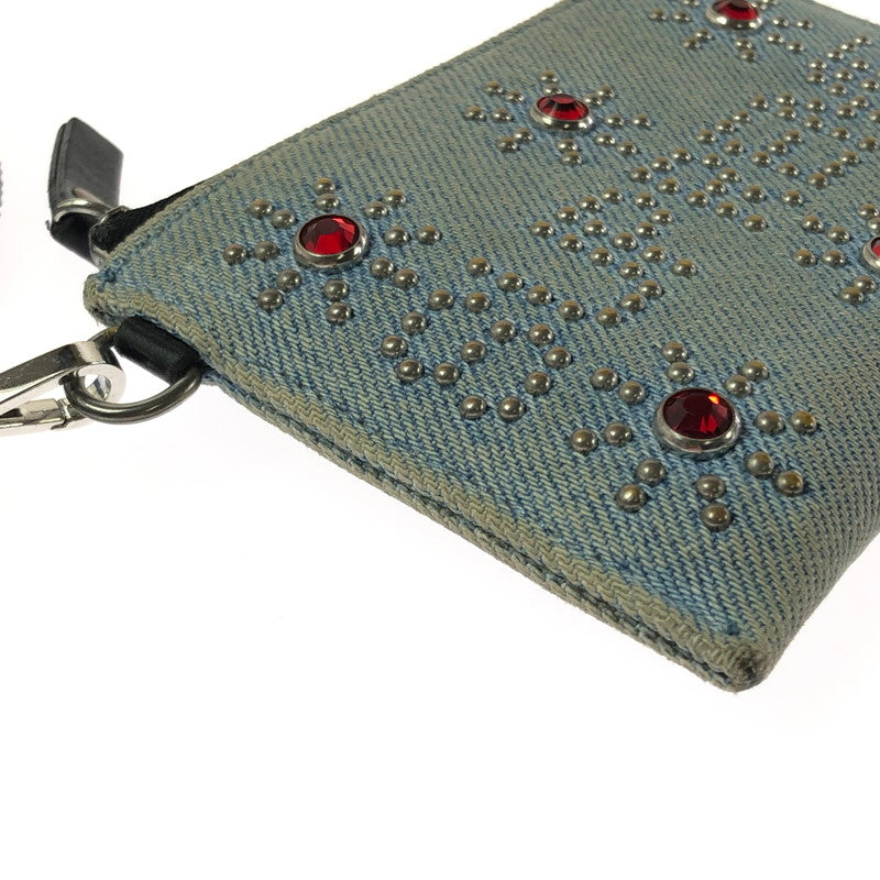 【現状渡し品】【メンズ】 SUPREME×HTC シュプリーム×エイチティーシー 23SS DENIM STUDDED WALLET 23年春夏 デニム スタッディド ウォレット 200-201023-ty-33-tagh カラー：ライトインディゴ 万代Net店