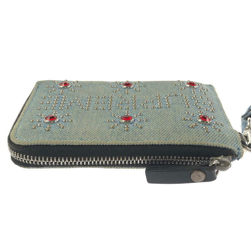 【現状渡し品】【メンズ】 SUPREME×HTC シュプリーム×エイチティーシー 23SS DENIM STUDDED WALLET 23年春夏 デニム スタッディド ウォレット 200-201023-ty-33-tagh カラー：ライトインディゴ 万代Net店