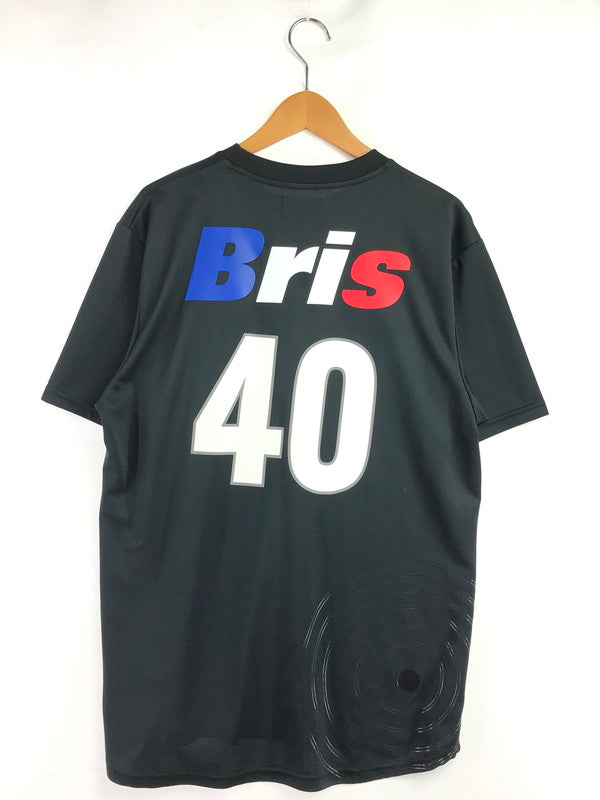 【中古品】【メンズ】 ATMOS アトモス×F.C.R.B. エフシーアールビー PRE MATCH TOP BLACK FCRB-220144 プレ マッチ トップ 半袖Tシャツ トップス 142-261002-rt-01-tagh サイズ：L カラー：ブラック 万代Net店