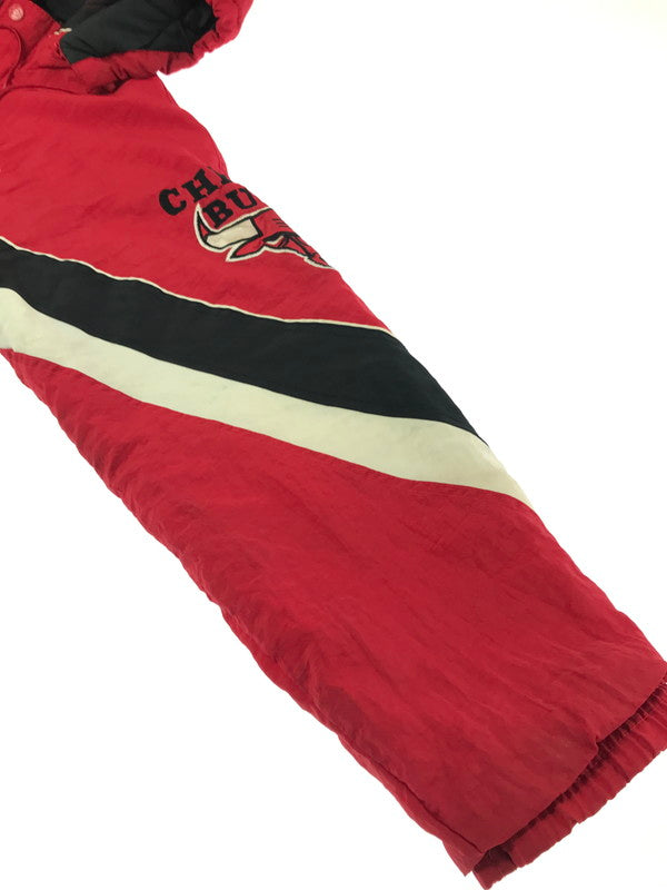【中古品】【メンズ】 STARTER スターター CHACAGO BULLS HOODED NYLON JACKET シカゴ ブルズ フーデッド ナイロン ジャケット 146-261009-ty-13-tagh サイズ：L カラー：レッド 万代Net店