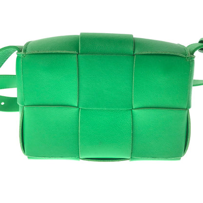 【中古品】【レディース】 BOTTEGA VENETA ボッテガ ヴェネッタ MAXI INTRECCIATO CANDY CASSETTE マキシイントレチャート キャンディ カセット ショルダーバッグ 180-261016-rt-04-tagh カラー：グリーン 万代Net店