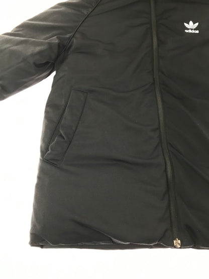 【中古品】【メンズ】 ADIDAS アディダス REVERSIBLE HOODED PUFFER JACKET DH5003 リバーシブル フーデッド パファー ジャケット アウター ダウンジャケット 148-261027-ty-14-tagh サイズ：L カラー：ブラック 万代Net店