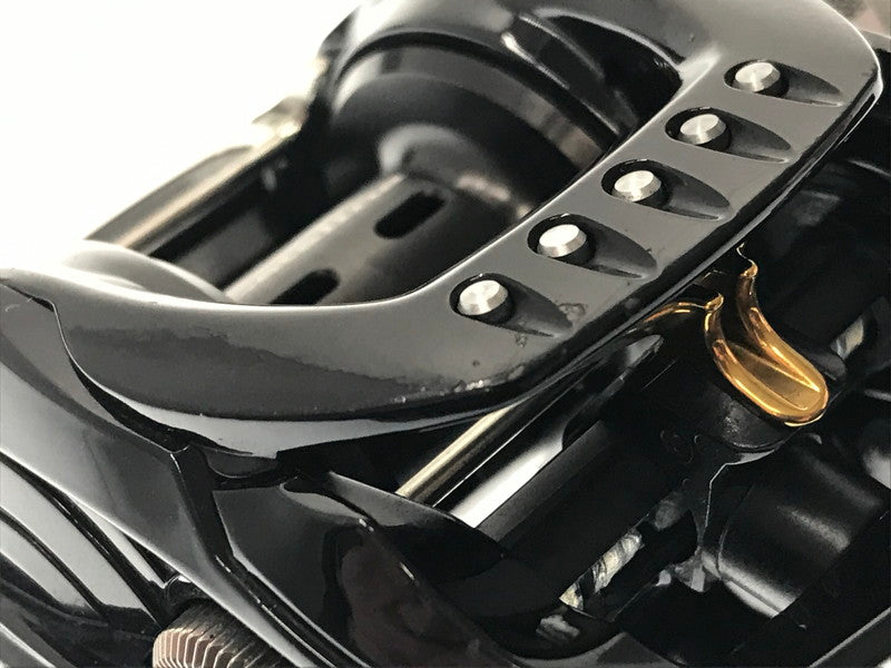 【中古品】 DAIWA ダイワ 18 ZILLION TW HD 1520SHL 18 ジリオン 左ハンドル ベイトリール 釣り 釣り具等 純正スプールなし 134-261019-na-30-tagh 万代Net店