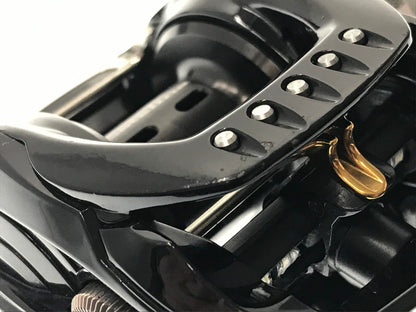 【中古品】 DAIWA ダイワ 18 ZILLION TW HD 1520SHL 18 ジリオン 左ハンドル ベイトリール 釣り 釣り具等 純正スプールなし 134-261019-na-30-tagh 万代Net店