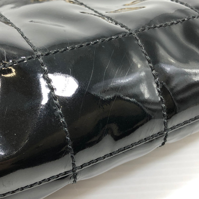 【現状渡し品】【レディース】 CHANEL シャネル CHOCOLATE BAR PATENT CHAIN TOTE BAG BLACK チョコレートバー パテント チェーン トートバッグ カバン 180-261028-rt-10-tagh カラー：ブラック 万代Net店