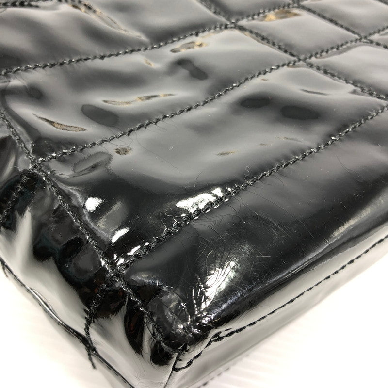 【現状渡し品】【レディース】 CHANEL シャネル CHOCOLATE BAR PATENT CHAIN TOTE BAG BLACK チョコレートバー パテント チェーン トートバッグ カバン 180-261028-rt-10-tagh カラー：ブラック 万代Net店
