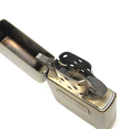 【中古品】【メンズ】 ZIPPO ジッポ BRASS OIL LIGHTER 1989年製 ブラス オイル ライター 喫煙具 206-261030-rt-15-tagh カラー：ゴールド 万代Net店