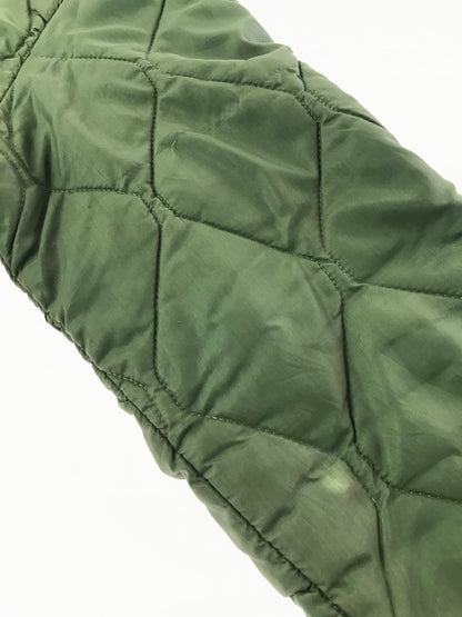 【現状渡し品】【メンズ】 USAF アメリカ空軍 QUILTING JACKET CWU-9P キルティングジャケット アウター 146-261025-na-08-tagh サイズ：M カラー：グリーン 万代Net店