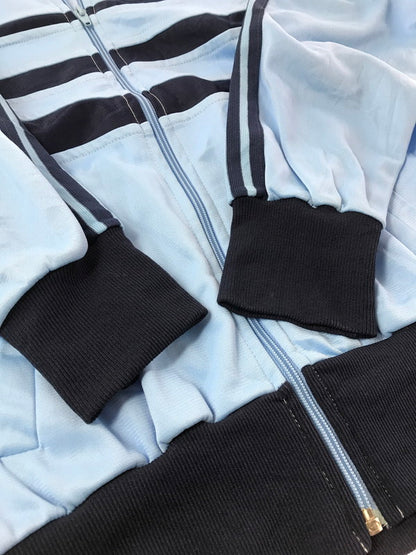 【現状渡し品】【メンズ】 ADIDAS アディダス 70'S UK BERGEN BANK TRACK JACKET 70年代 英国製 ベルゲン バンク トラック ジャケット アウター 146-261027-ty-15-tagh サイズ：174 カラー：ライトブルー 万代Net店