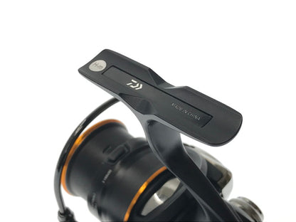 【中古美品】 DAIWA ダイワ 21 PRESSO LT2000SS-P 21プレッソ スピニングリール 釣り 釣り具等 134-261020-na-09-tagh 万代Net店