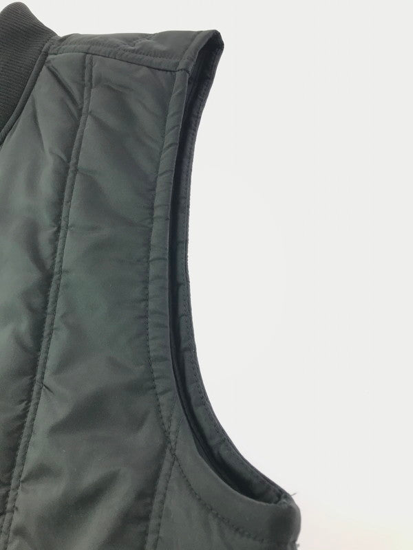 【中古品】【メンズ】 CARHARTT WIP カーハート ダブリューアイピー NYLON VEST I034387.89.XX.03 ナイロン ベスト アウター 142-261027-ty-16-tagh サイズ：M カラー：ブラック 万代Net店