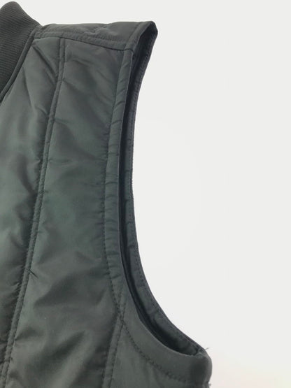 【中古品】【メンズ】 CARHARTT WIP カーハート ダブリューアイピー NYLON VEST I034387.89.XX.03 ナイロン ベスト アウター 142-261027-ty-16-tagh サイズ：M カラー：ブラック 万代Net店
