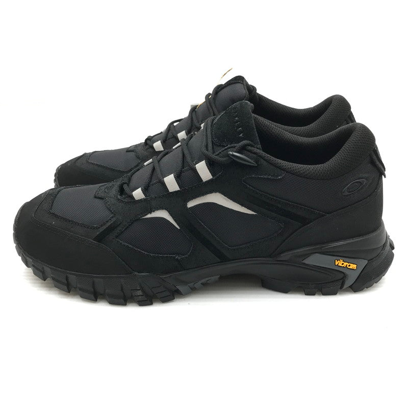 【中古美品】【メンズ】 OAKLEY オークリー SIERRA TERRAIN SNEAKER FOF100541 シエラ テレイン スニーカー 靴 162-261018-na-10-tagh サイズ：28cm UK 9 カラー：BLACK 万代Net店