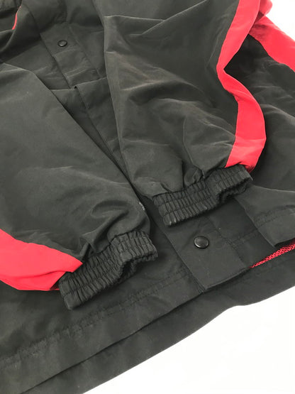 【現状渡し品】【メンズ】 FUBU フブ MOUNTAIN PARKA マウンテンパーカー ジャケット アウター 142-261025-na-02-tagh サイズ：L カラー：ブラック/レッド 万代Net店