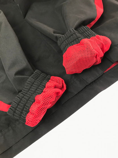 【現状渡し品】【メンズ】 FUBU フブ MOUNTAIN PARKA マウンテンパーカー ジャケット アウター 142-261025-na-02-tagh サイズ：L カラー：ブラック/レッド 万代Net店