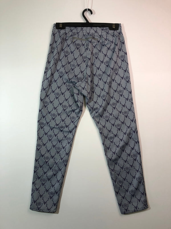 【中古品】【メンズ】 South2 West8 サウスツーウェストエイト 23SS TRAINER PANT‐POLY JQ. SKULL＆TARGET MR814 トレーナーパンツ ボトムス トラックパンツ ジャージ 151-260615-kk-07-hon サイズ：S カラー：GREY 万代Net店