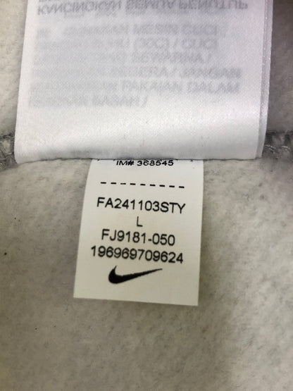 【中古美品】【メンズ】 STUSSY ステューシー × NIKE ナイキ 23AW FJ9181-050 FLEECE ZIP HOODIE フリース フルジップパーカー 142-260823-AS-19-hon サイズ：L カラー：グレー 万代Net店