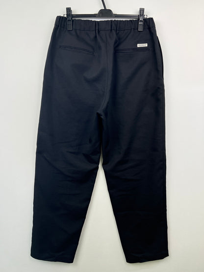【中古品】【メンズ】 COOTIE クーティー 23SS POLYESTER TWILL PIN TUCK EASY PANTS CTE-23S117 ポリエステルツイル ピンタックイージーパンツ ボトムス 153-260628-kk-02-hon サイズ：L カラー：ブラック 万代Net店