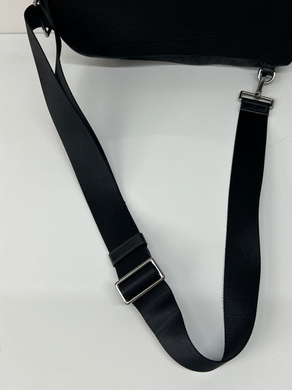 【中古品】【メンズ】 MICHAEL KORS マイケルコース SIGNATURE SLING BAG 37H7LMNC5B 37H7LMNC5B シグネチャー スリングバッグ カバン ワンショルダーバッグ ボディバッグ 188-260727-kk-01-hon カラー：BLACK 万代Net店