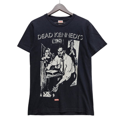 【中古品】【メンズ】 SUPREME シュプリーム × DEAD KENNEDYS デッド ケネディーズ TOO DRUNK TO FUCK SS TEE ショートスリーブ Tシャツ トップス 149-260716-kh-24-izu サイズ：S カラー：ブラック 万代Net店