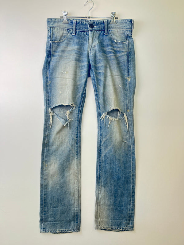 【中古品】【メンズ】 VANQUISH ヴァンキッシュ × MURDER LICENSE マーダーライセンス 110-131-2013-001 CRASH DENIM PANTS クラッシュ デニムパンツ ボトムス 158-261002-AS-51-hon カラー：ブルー 万代Net店