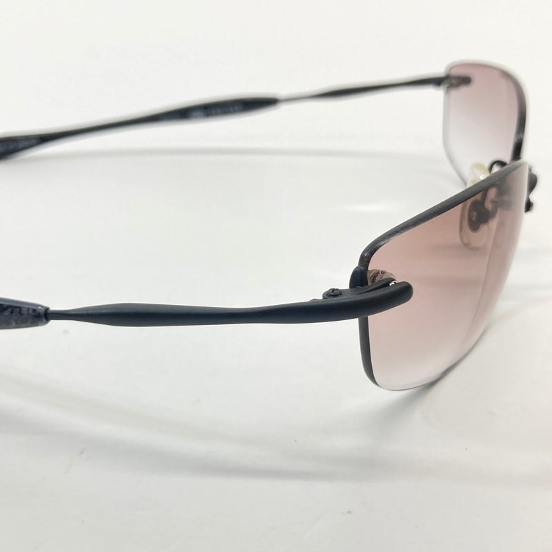 【現状渡し品】【メンズ】 TSETSE ツェツェ × SUGIZO スギゾー 別注 コラボ SUNGLAS サングラス アイウェア アクセサリー 888本限定 シリアルナンバー入り 203-260804-kk-35-hon サイズ：表記無し カラー：ブラック 万代Net店