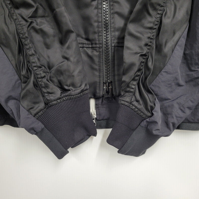 【中古品】【メンズ】 NIKE ナイキ × SACAI サカイ NRG LAYERED BOMBER JACKET CZ4697-010 ボンバージャケット 140-260829-as-19-izu サイズ：S カラー：ブラック 万代Net店