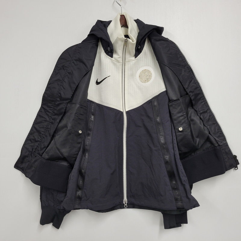 【中古品】【メンズ】 NIKE ナイキ × SACAI サカイ NRG LAYERED BOMBER JACKET CZ4697-010 ボンバージャケット 140-260829-as-19-izu サイズ：S カラー：ブラック 万代Net店